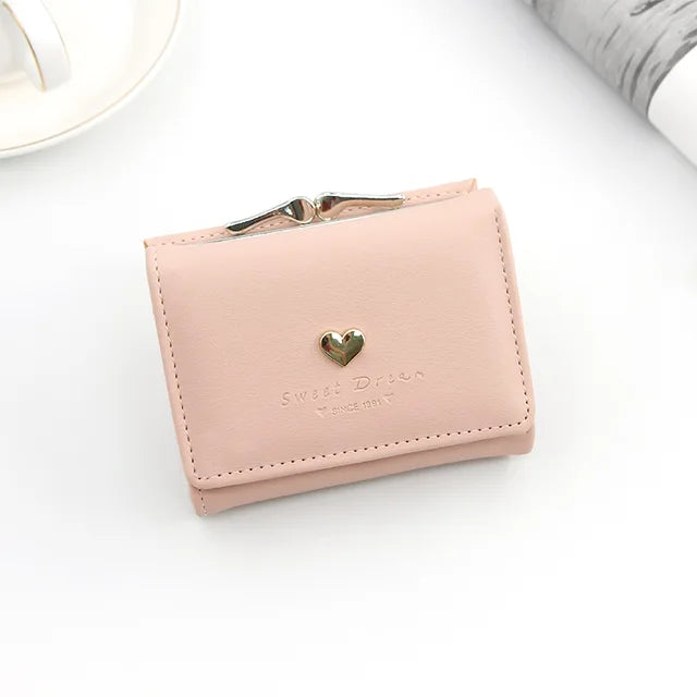 Small Women Wallet loving heart Short Women's Wallet Card Holder Girls Mini Woman Fashion Lady Coin Purse for Female Clutch Bag - Yara fashion  55538951 Small Women Wallet loving heart Short Women's Wallet Card Holder Girls Mini Woman Fashion Lady Coin Purse for Female Clutch Bag 