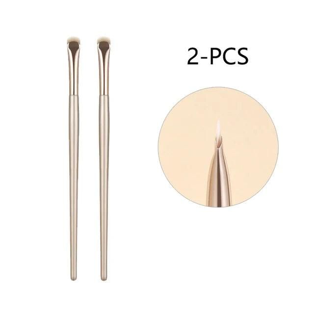 Crescent Eyeliner Brush Draw Eyeliner Eye band Contour Makeup Tools Upgrade half round Crescent Blade Eye liner Makeup Brush Thin - Yara fashion  33753593 Crescent Eyeliner Brush Draw Eyeliner Eye band Contour Makeup Tools Upgrade half round Crescent Blade Eye liner Makeup Brush Thin 