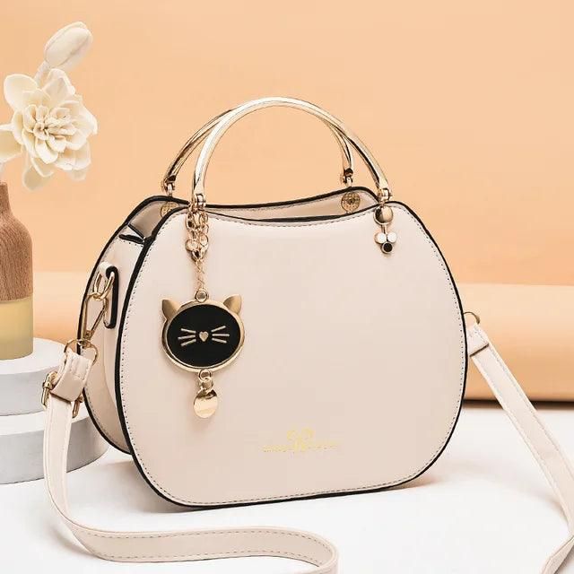 Fashion Girl Crossbody Bag Cute Cat Pendant Shell Bag Shoulder Bag Women's Fashion Metal Top Handle Handbag - Yara fashion  86612434 Fashion Girl Crossbody Bag Cute Cat Pendant Shell Bag Shoulder Bag Women's Fashion Metal Top Handle Handbag 