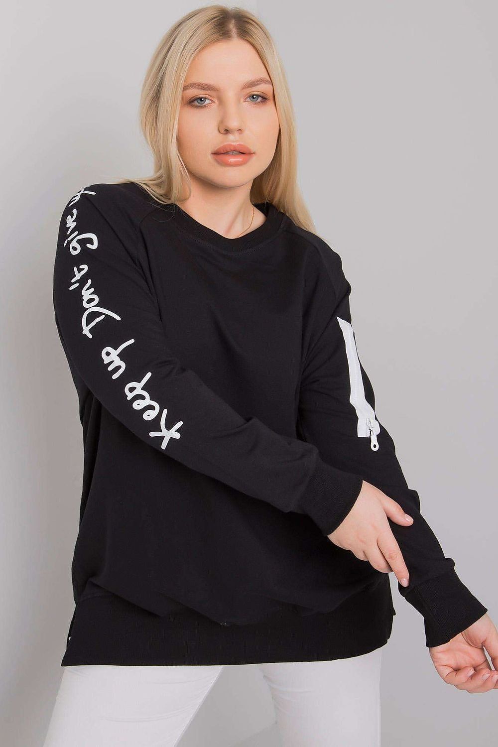 Sweatshirt model 160047 Relevance - Yara fashion  66686597 Sweatshirt model 160047 Relevance 