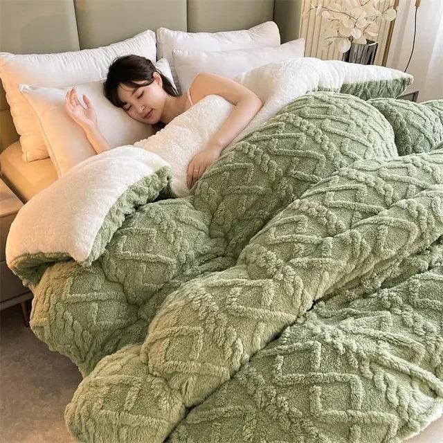 Winter Bedding Thick Quilt Blanket Thickened Warm Flannel Fleece Comforter for Cold Nights Set Bed Duvets Quilts the Blankets - Yara fashion  23130942 Winter Bedding Thick Quilt Blanket Thickened Warm Flannel Fleece Comforter for Cold Nights Set Bed Duvets Quilts the Blankets 